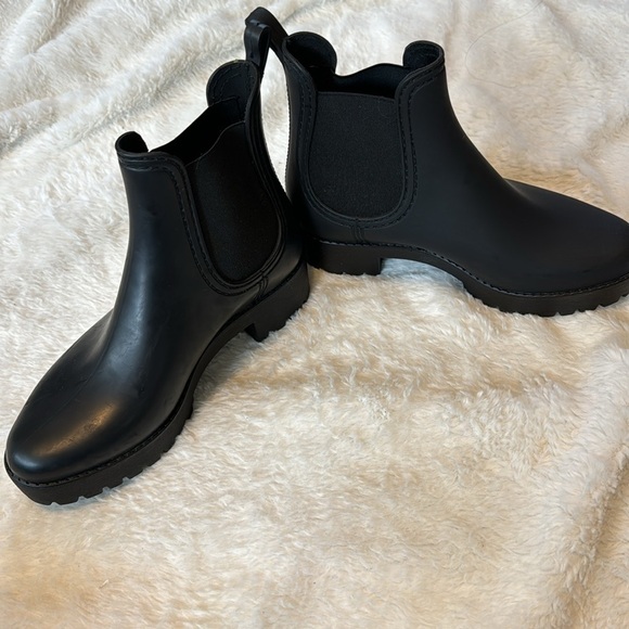 Jeffrey Campbell Cloudy Waterproof Chelsea Rain Boot - Size 6 - Picture 12 of 15